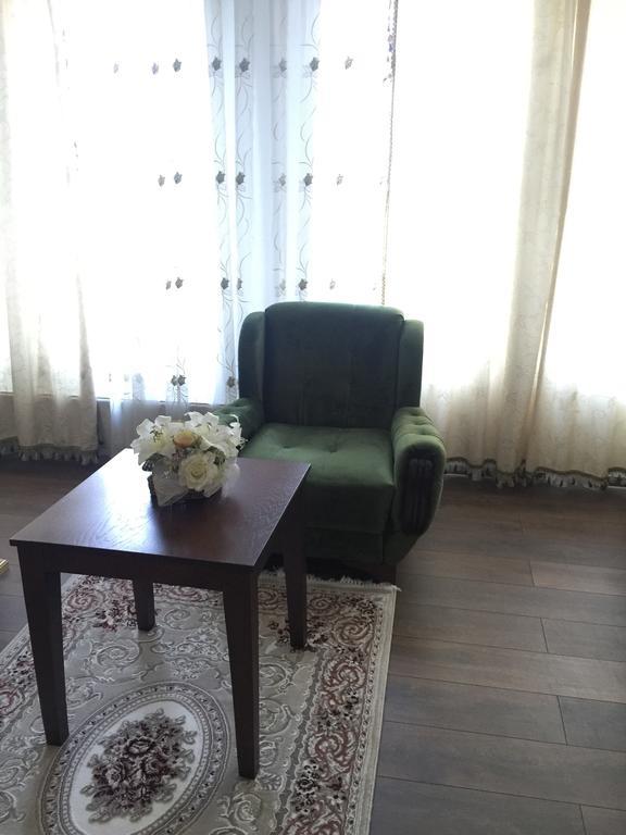 Hotel Adria Pristina Eksteriør billede